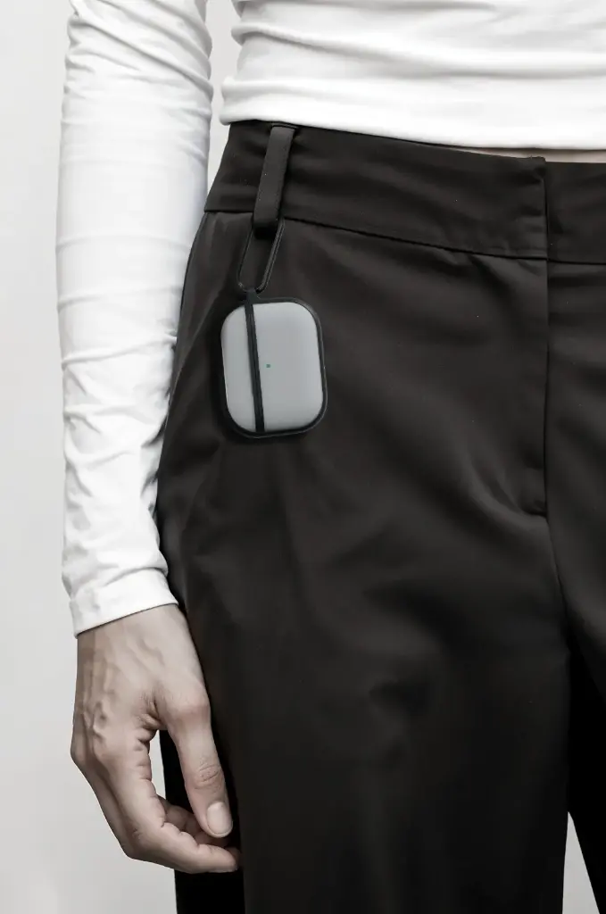 Green Lion Berlin Series Pc Case Airpods Pro 3 - Gray - Image 4.webp