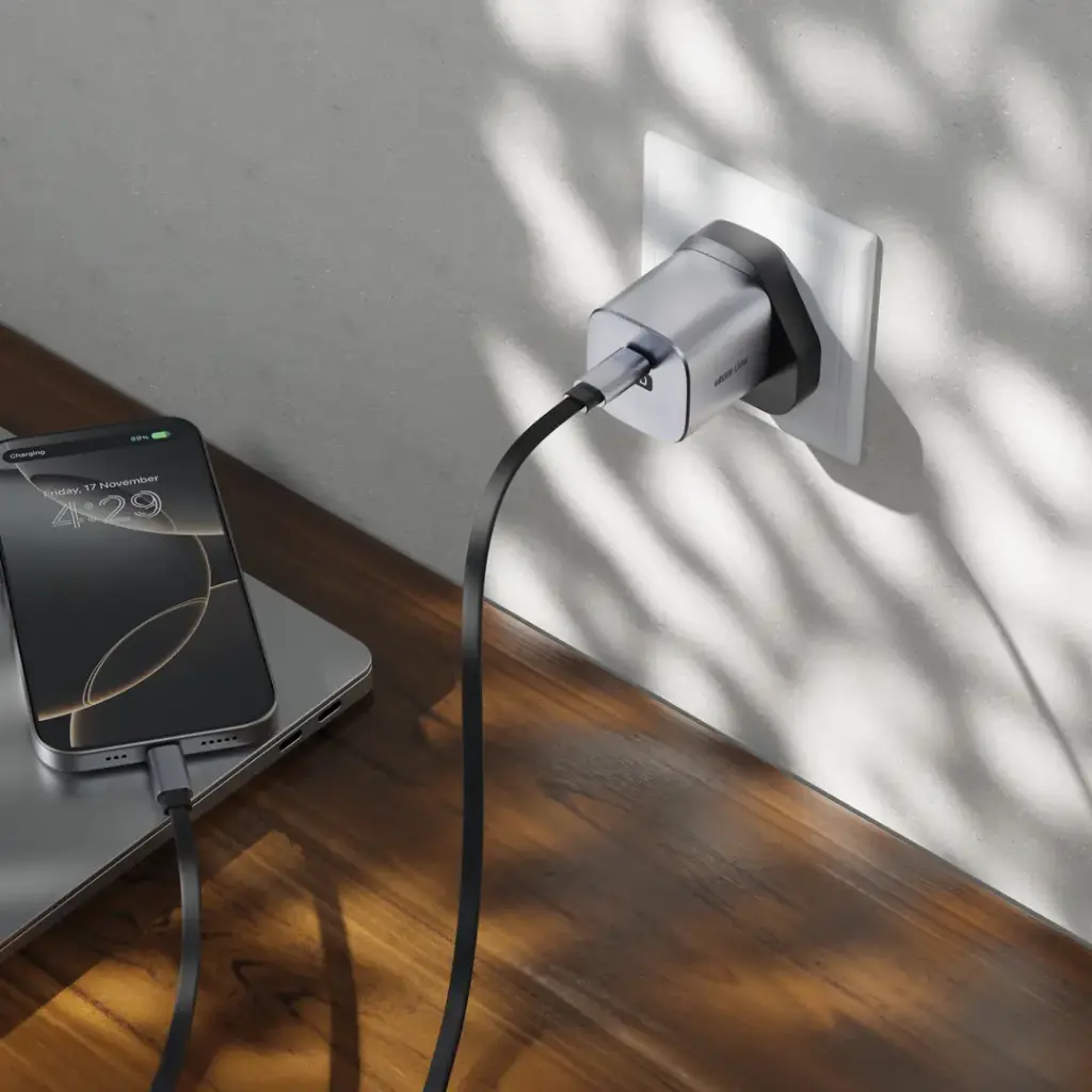 Green Lion Premium Series UK Plug Wall Charger 20W - Gray (1).webp