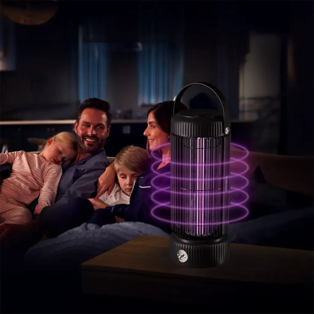 Porodo Lifestyle Portable Mosquito Zapper - Black (1).webp
