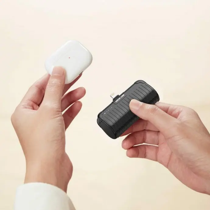 Pocket Power Bank 5000mAh PD 20W with Lightning Connector.webp