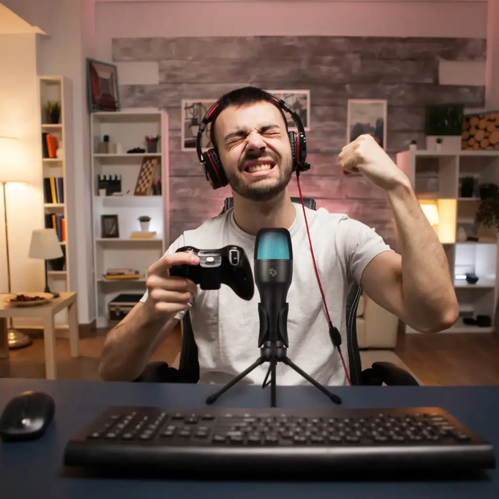 Porodo Gaming Condenser Microphone - Black (7).webp