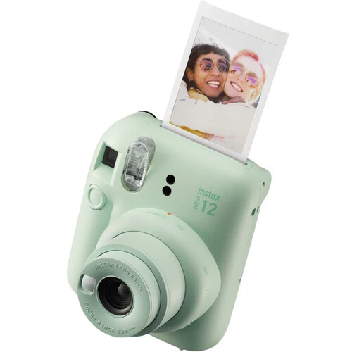 [FUJ-INSTAX-MINI-12-GREEN] كاميرا فوجي فيلم إنستاكس ميني ١٢ الفورية - أخضر نعناعي
