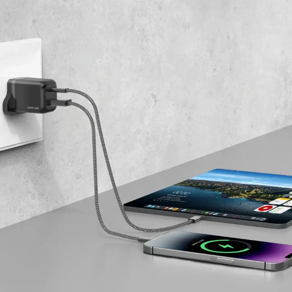 Green Lion Ultra Compact Gan Wall Charger 35W - Black (6).webp