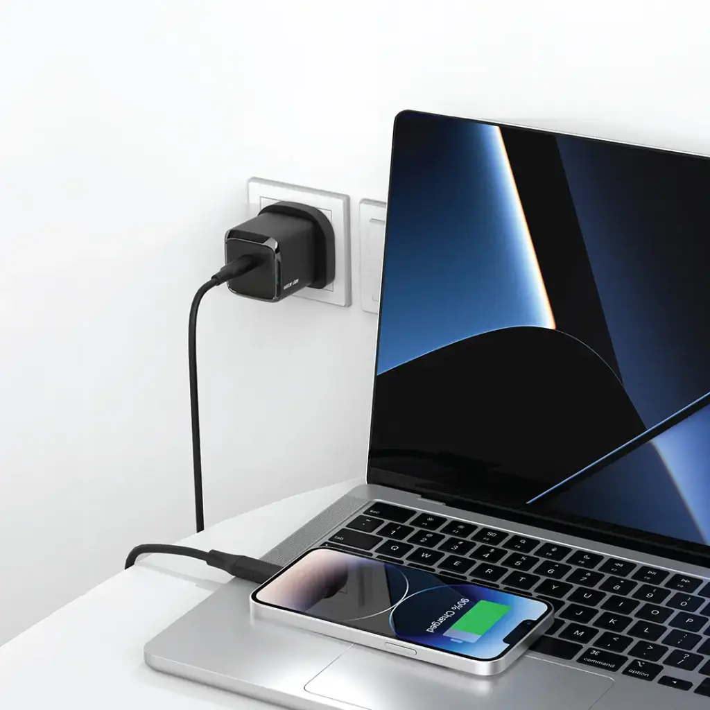 Green Lion G-Charge Series Wall Charger4.webp
