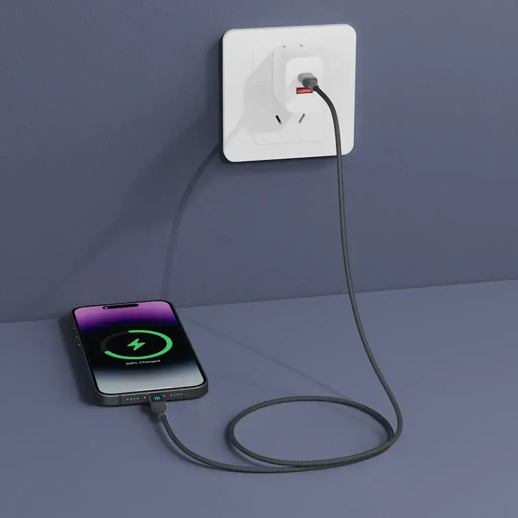 Porodo USB-C To Lightning Charging & Data Cable PD 27 (4).webp