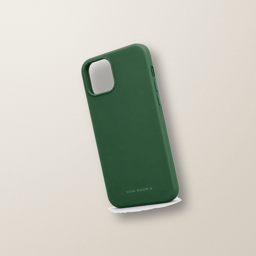 Viva Madrid Ferro Silicone Case for iPhone 13 – Green – lifestyle