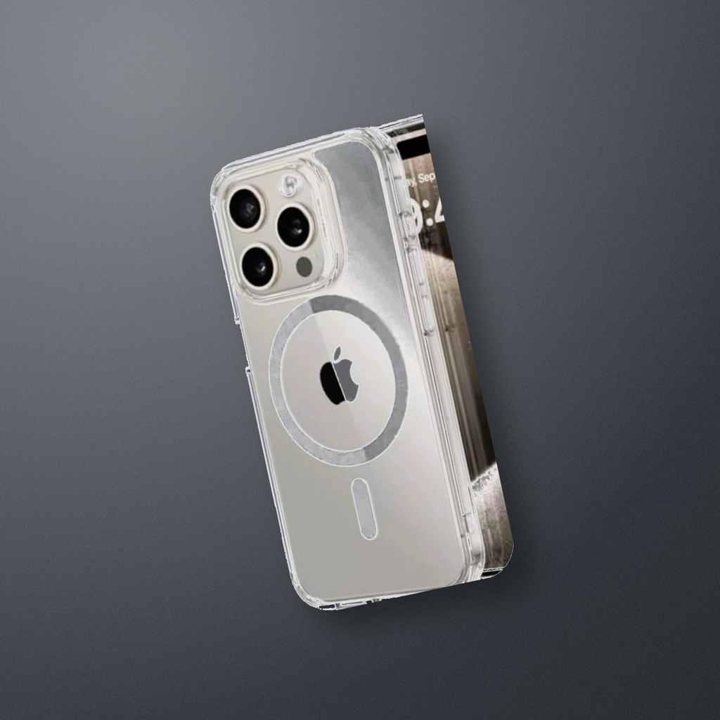 Anker Magnetic Clear Case for iPhone 16 Series – Clear – lifestyle
