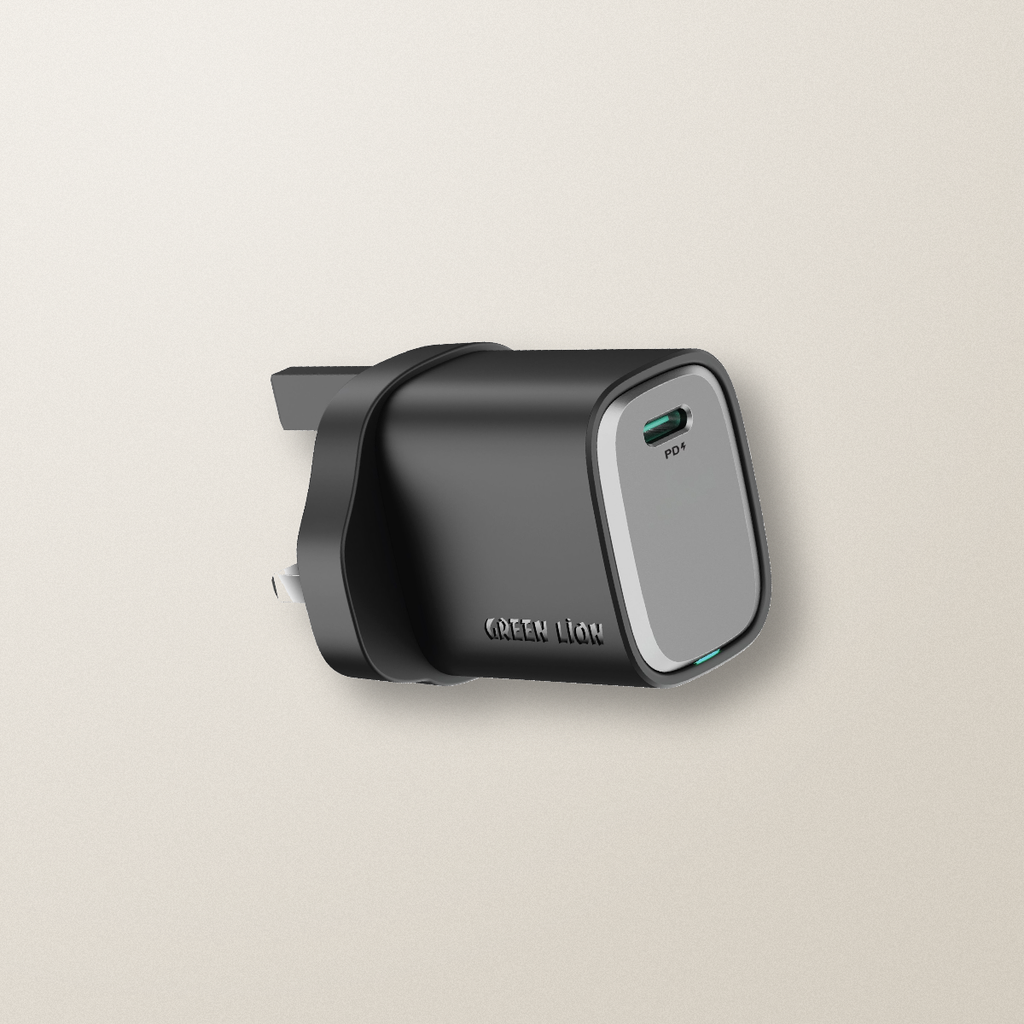 Green Lion Supra 33W GaN UK Wall Charger with USB-A and USB-C - Black – lifestyle