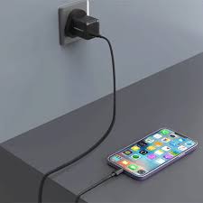 Powerology 35W Single Port Type-C GaN Charger with UK Plug - Black