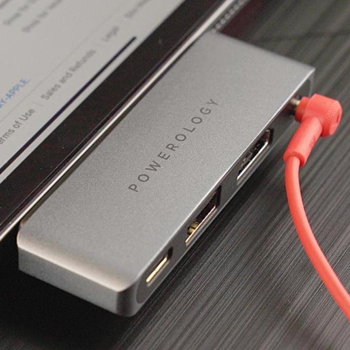 Powerology 4in1 USB-C Hub With Hdmi USB Aux