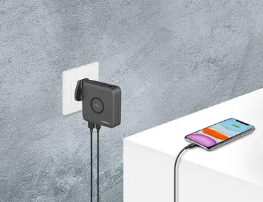 Momax Q.Power Plug Wireless Portable Pd Charger & Power Bank 6700mah Black