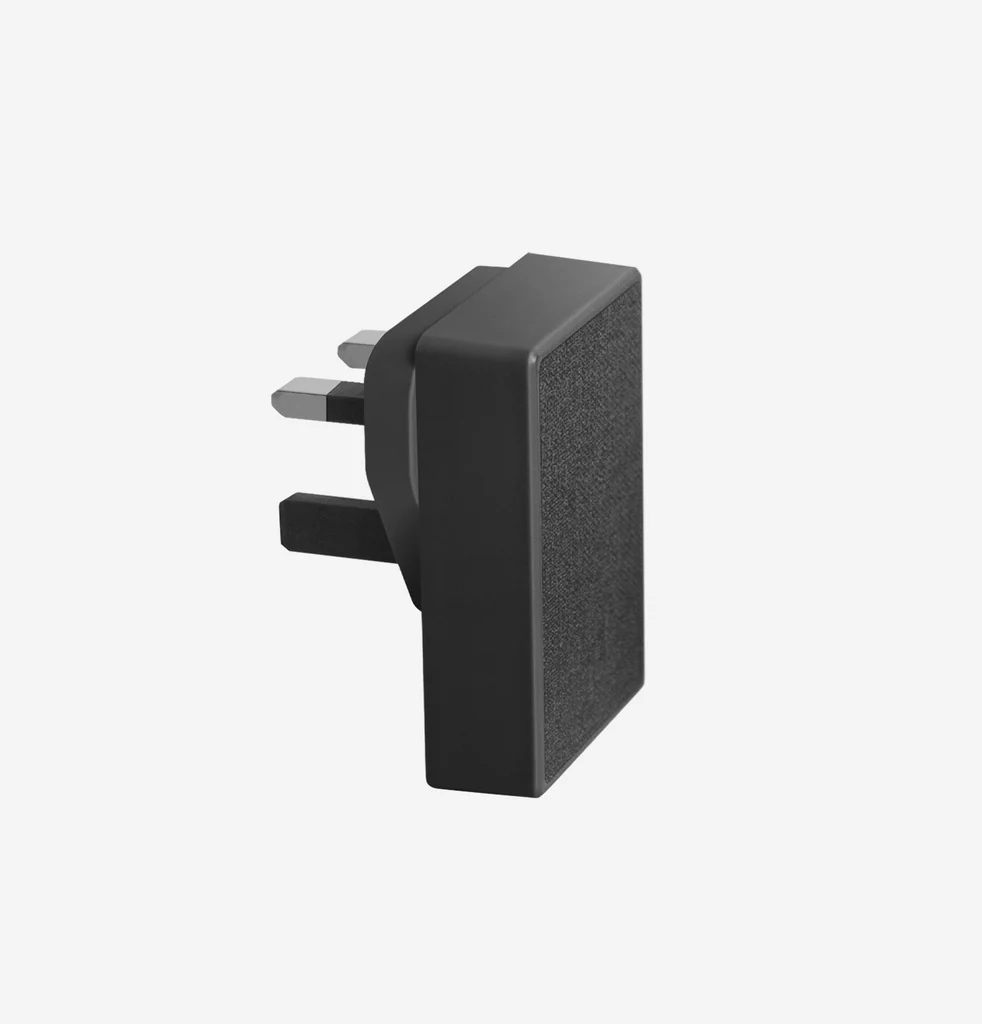 Uniq Vortre Slim Duo USBC+ USBA 20W Wall Charger