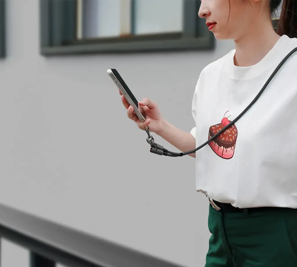 Green Lion Power Lanyard USB-C to USB-C Cable with 60W Power Delivery - Pink