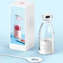 portable-blender-usb-rechargeable-mini-juicer-blender-electric-juicer-bottle-500x500.webp