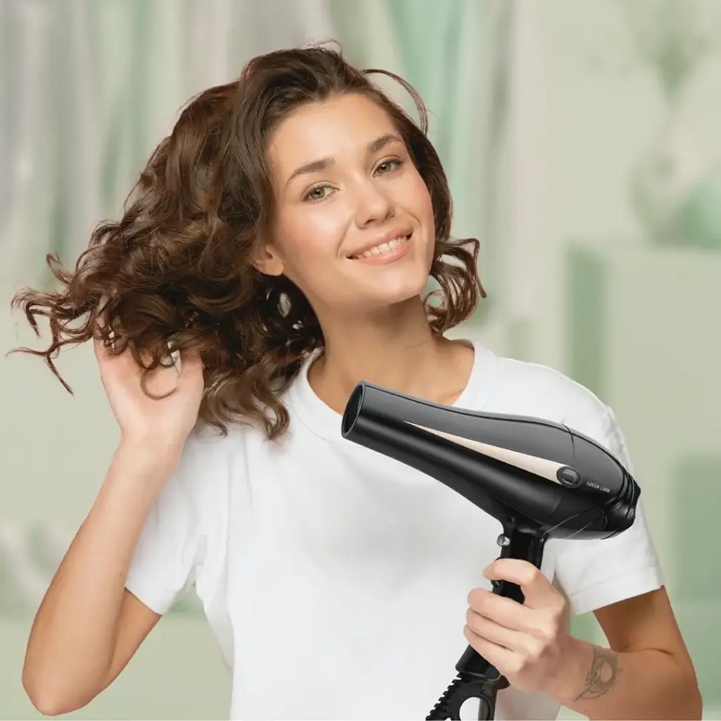 Green-Lion-Professional-Hair-Dryer-2000W-Black-3.webp