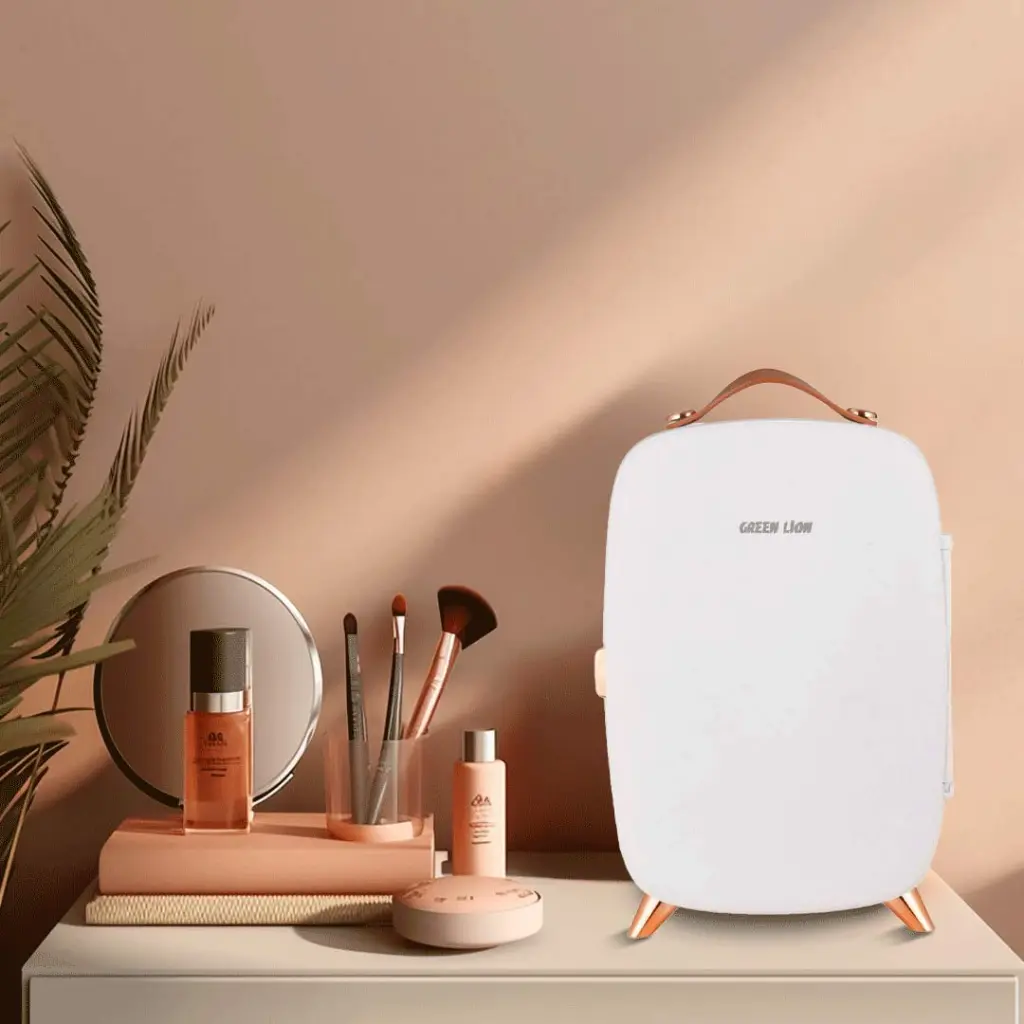 Green-Lion-Makeup-Mini-Fridge-6L-18W---White.webp