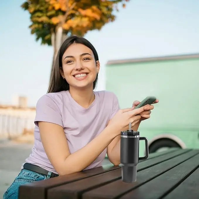 Green Lion Vacuum Travel Mug For Heat Insulation Stainless Steel 900ml _ GNVACTVMUG _ (1).webp