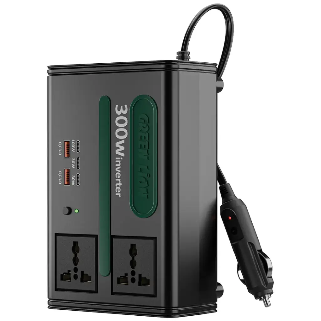 محول طاقة السيارة Green Lion GC-300 متعدد المنافذ 7 في 1 مع محول تيار مستمر إلى تيار متردد ومحول تيار مستمر 12.8 فولت - أسود