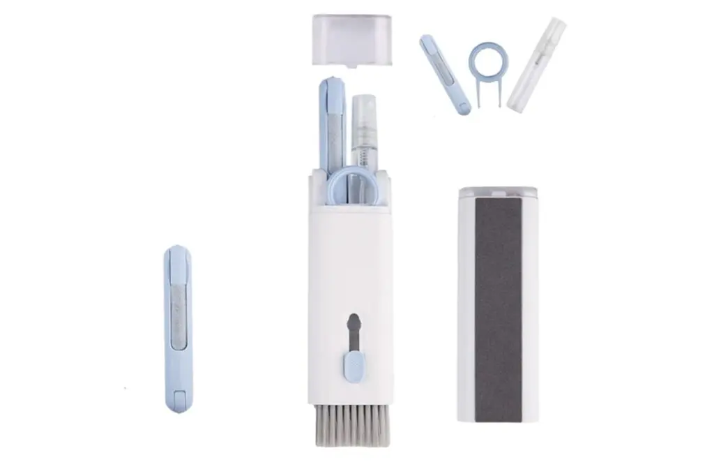 YUWAKAYI 7 in 1 Device Cleaner Kit Multifunctional Cleaning Tool